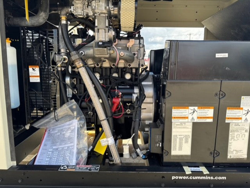 Load image into Gallery viewer, Cummins RS25 QuietConnect with view of 2.4L, 4-Cylinder gaseous engine.
