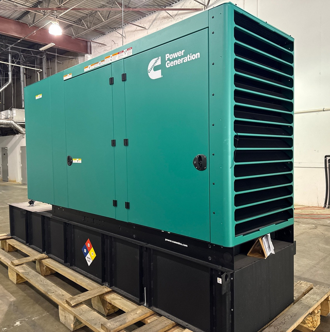 Load image into Gallery viewer, Cummins C125D6D, C150D6D, and C200D6D diesel generator with green sound enclosure and 24-hour subbase fuel tank
